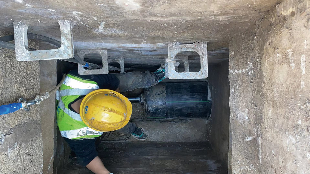 布拖HDPE短管内衬法